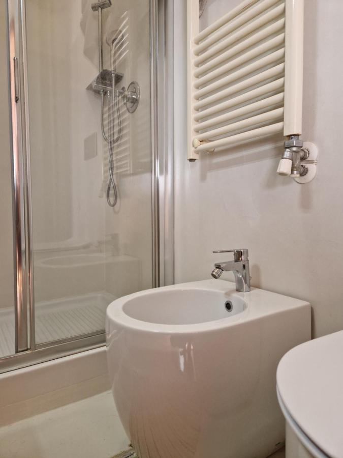 Modern Bright And Appartamento